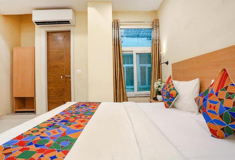 Fabhotel Gk Residency