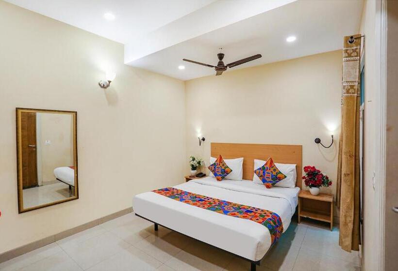 Fabhotel Gk Residency