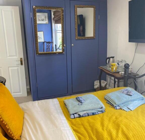 Пансион King Street Accomadation