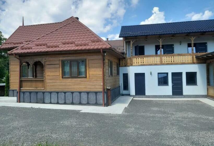 膳宿费 Casa De Lângă Pădure