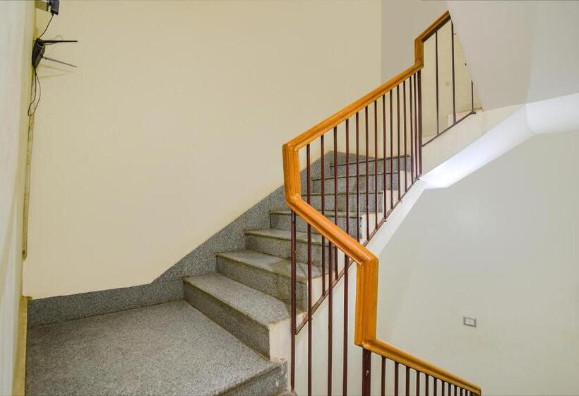 ベッドアンドブレックファースト Fabhotel Raj Niwas