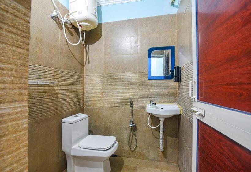 ベッドアンドブレックファースト Fabhotel Raj Niwas