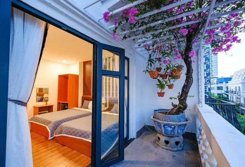 هتل Khách Sạn Tre Việt 2