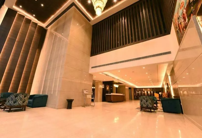 ホテル The Pribson