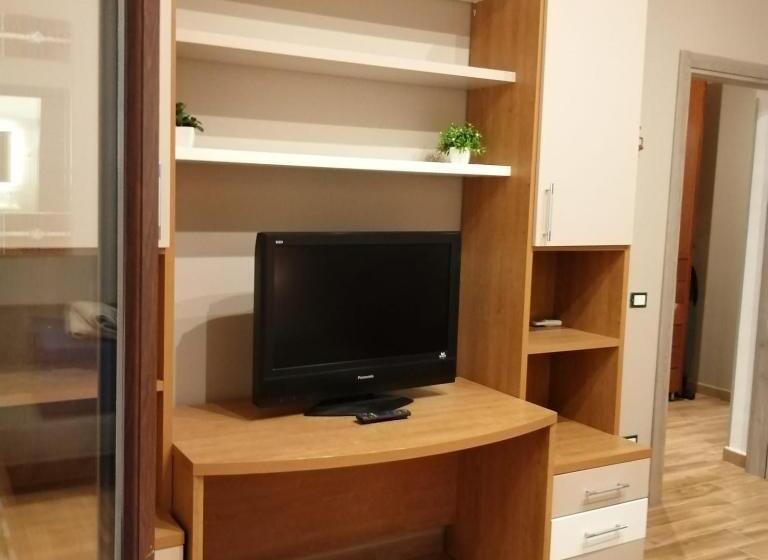 膳宿费 Ivana Home