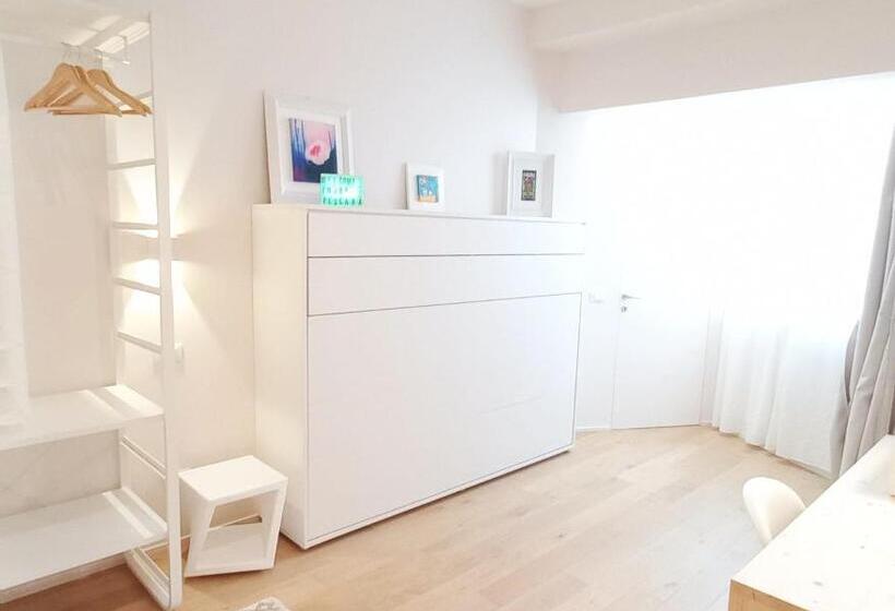 膳宿费 La Stanza Dell Architetto