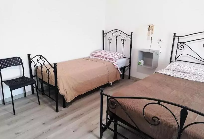 پانسیون Vivi Conero