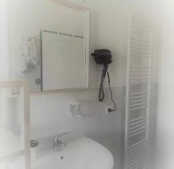 پانسیون Vivi Conero