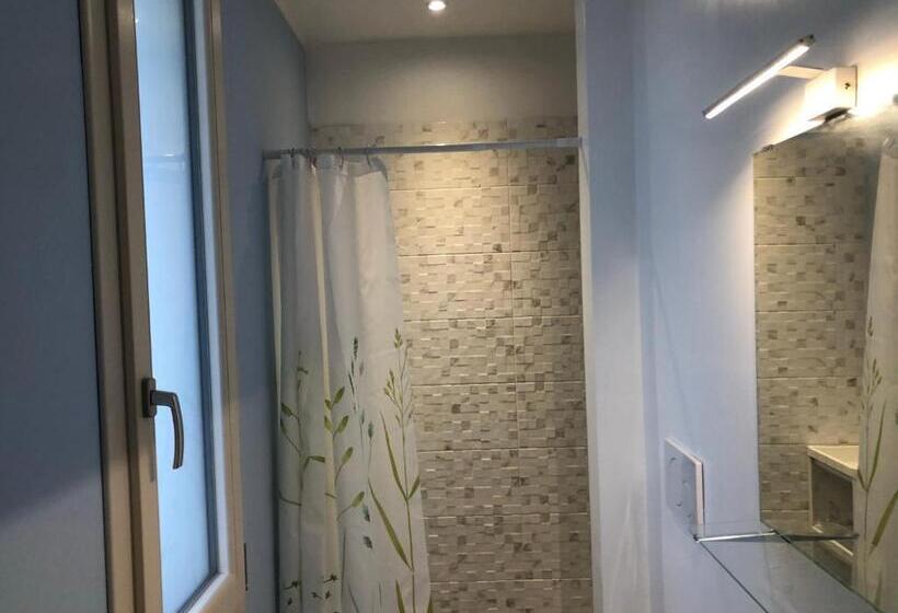 مبيت وإفطار Frank’s House 41 Underground