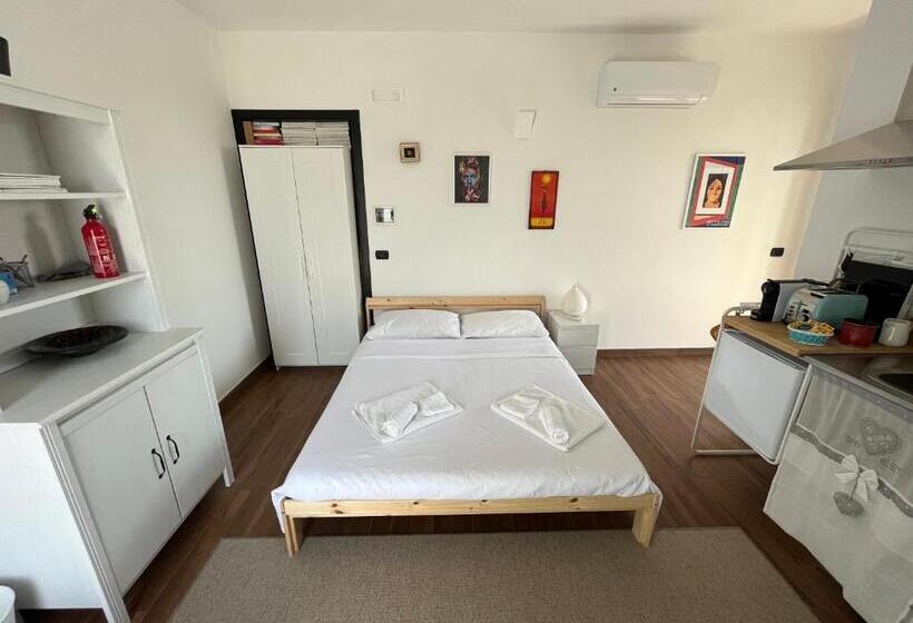 مبيت وإفطار Frank’s House 41 Underground