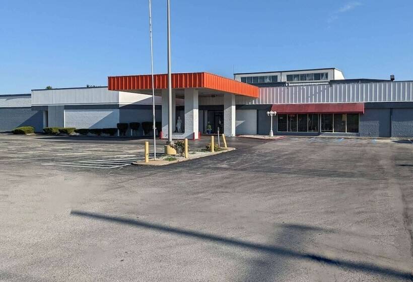 ホテル Baymont By Wyndham Hannibal