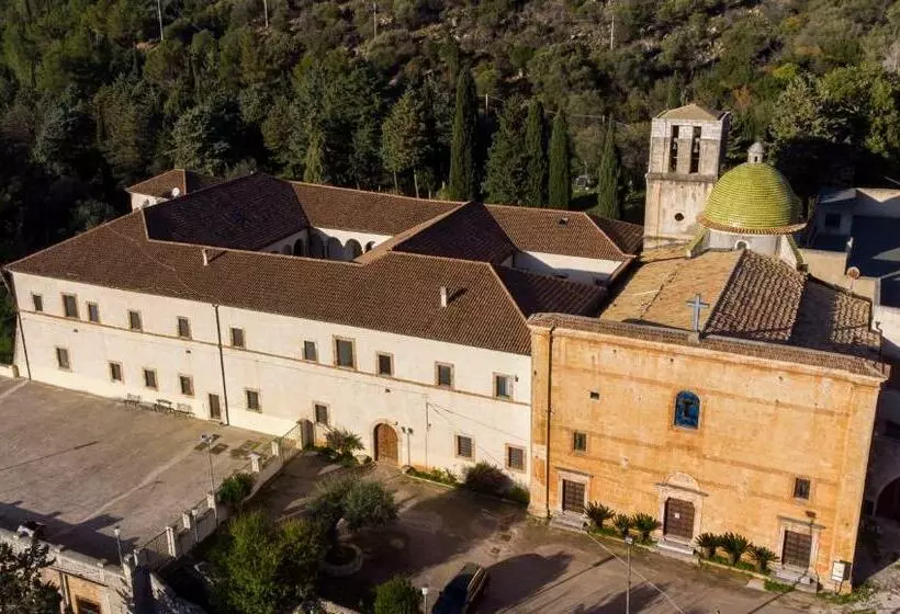 ホテル Convento Di Stignano
