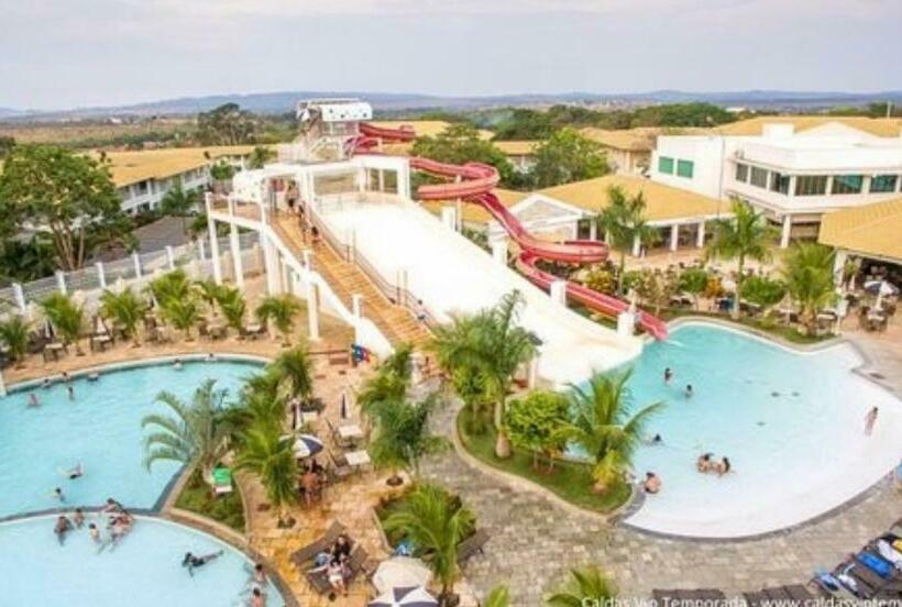 Lacqua Diroma V Apt Localizado Próximo A Portariaparque Aquático Completo Nao Dispomos De Roupa De C