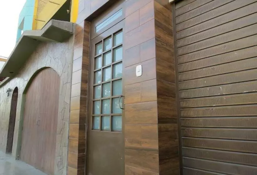 پانسیون Casa Las Flores Ica