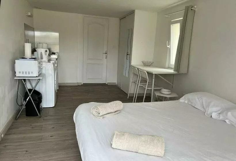 Tours, Touraine Et Chateaux De La Loire