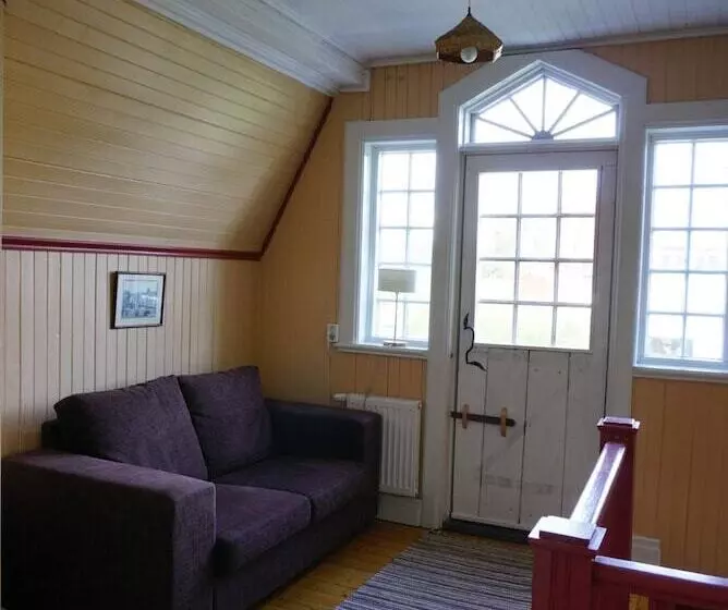 Cozy House On Norderon For Up To 8 People
