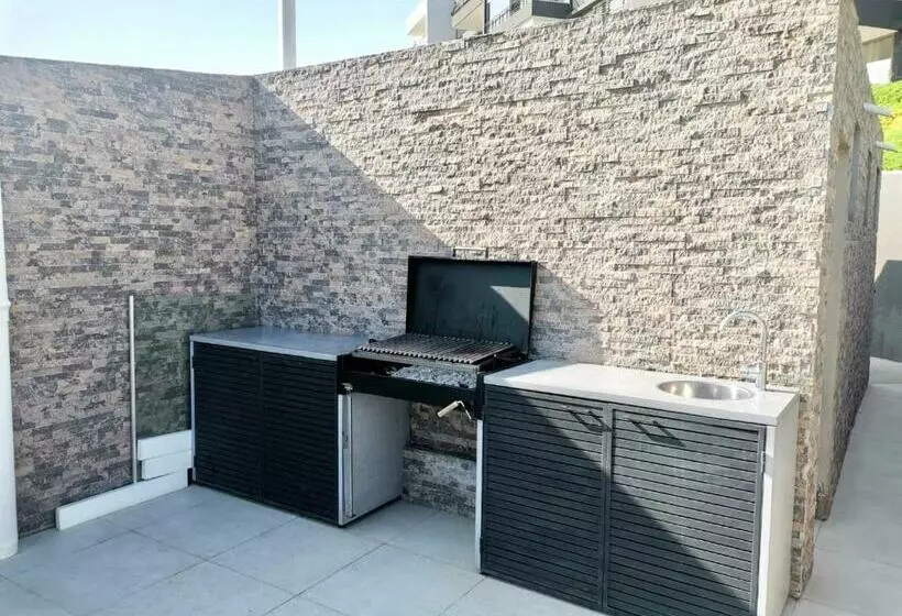 Hermoso Departamento Reñaca Con Piscina