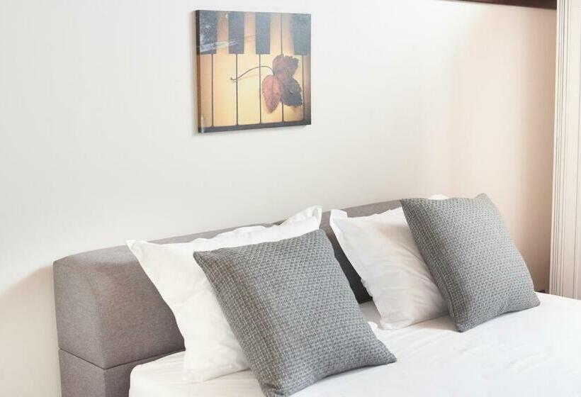 Dom Unirii Apartment