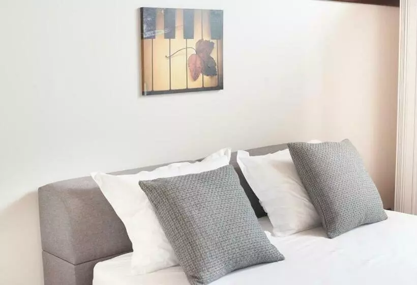Dom Unirii Apartment