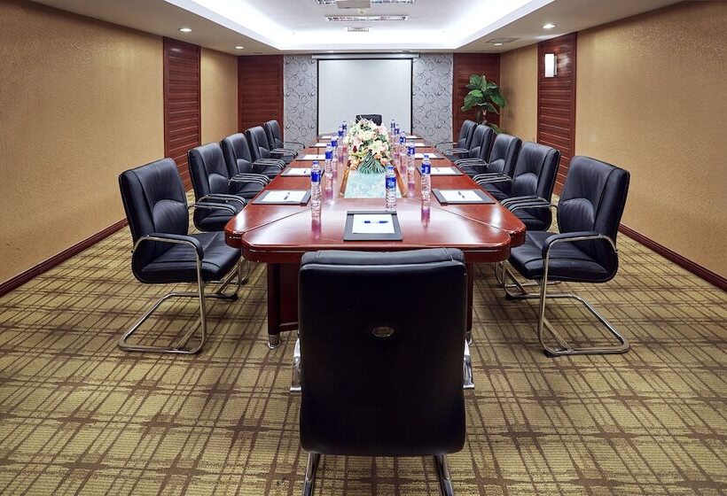 בית מלון כפרי Holiday Inn Express Nanjing Xuanwu Lake, An Ihg