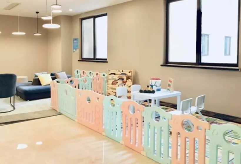 בית מלון כפרי Holiday Inn Express Nanjing Xuanwu Lake, An Ihg