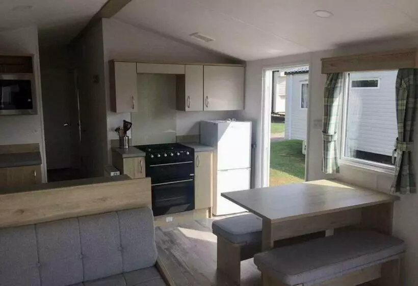 ベッドアンドブレックファースト Caravan 22 The Beeches Caravan Park, Gilcrux
