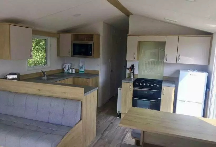 ベッドアンドブレックファースト Caravan 22 The Beeches Caravan Park, Gilcrux