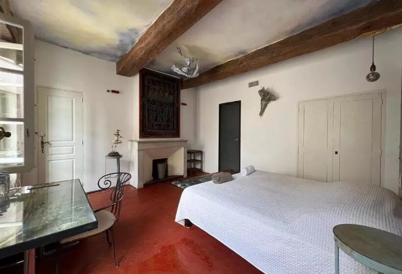 Aamiaismajoitus (B&B) Le Regardeur