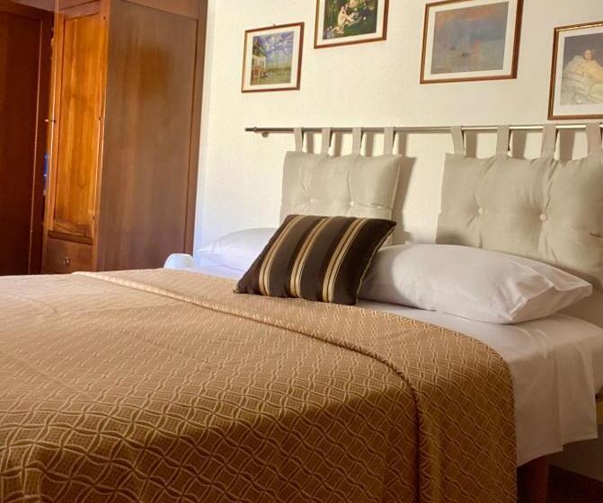 Nocleg ze śniadaniem Via Grottella 81   In Locazione Turistica