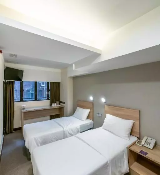 هتل Metacity Living