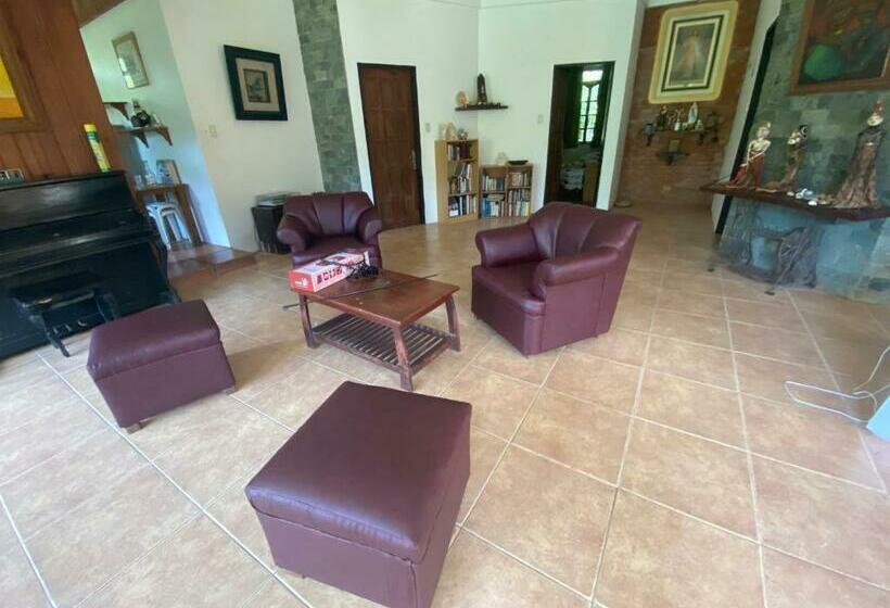 Bed and Breakfast Sinta S Garden, Fortugaleza Farm