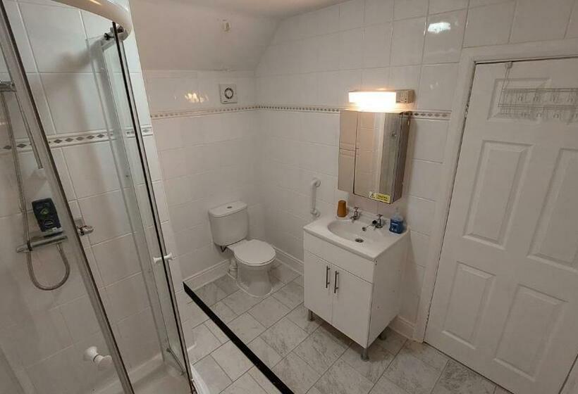 민박 Tennyson Lodge