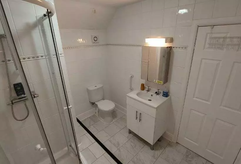 Aamiaismajoitus (B&B) Tennyson Lodge