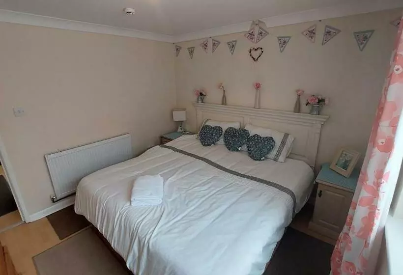 Aamiaismajoitus (B&B) Tennyson Lodge