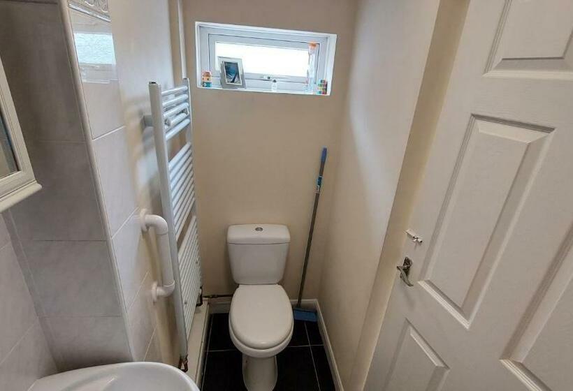 민박 Tennyson Lodge