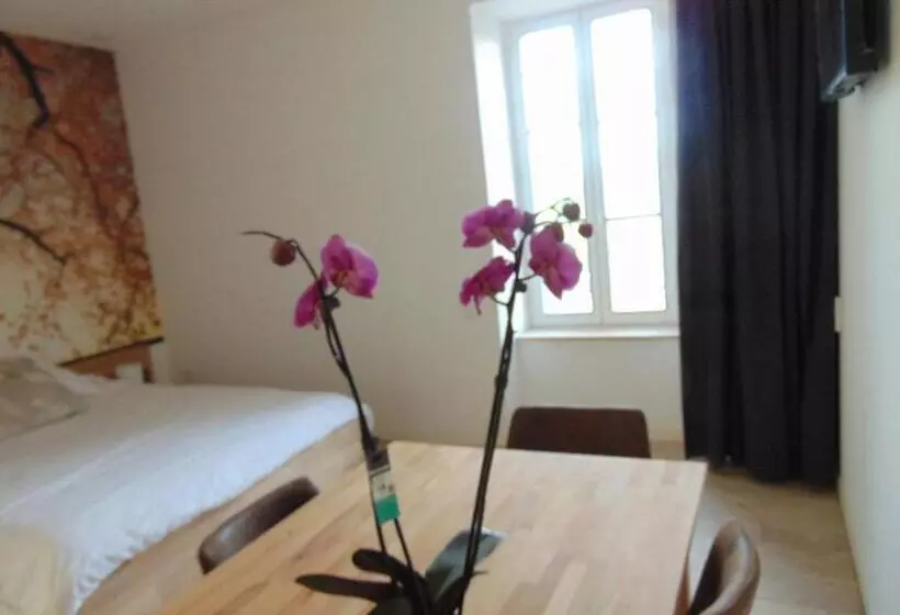 Majatalo Relais De La Diligence