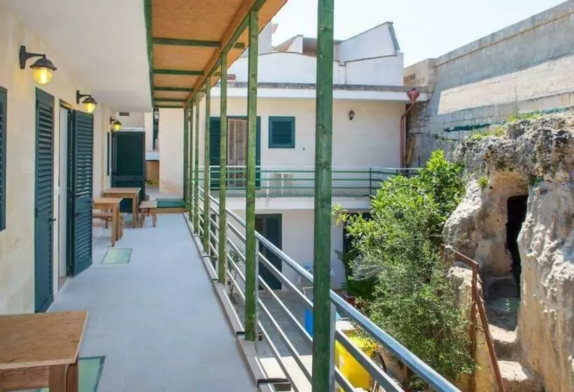 Residence Atenaion