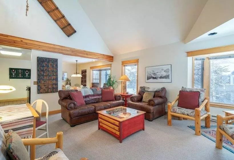 Smuggler B By Avantstay Excellent Condo Within Walking Distance Of Lift 7