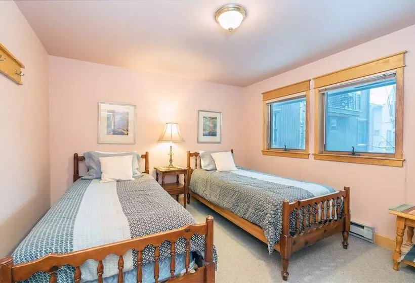 Smuggler B By Avantstay Excellent Condo Within Walking Distance Of Lift 7