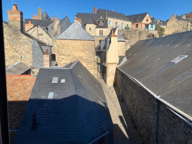 مبيت وإفطار Hôtel Du Marquis De Broc