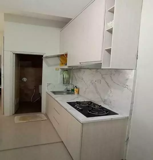 Hotel Express O 91293 House