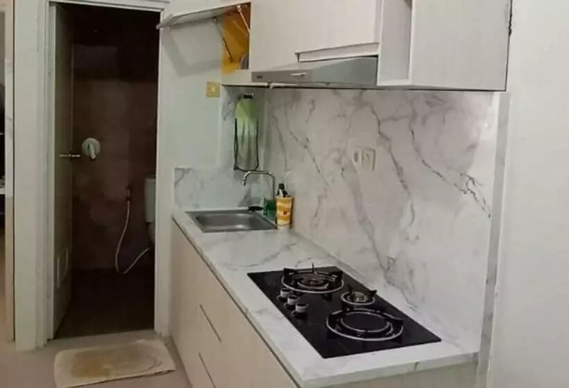 Hotel Express O 91293 House