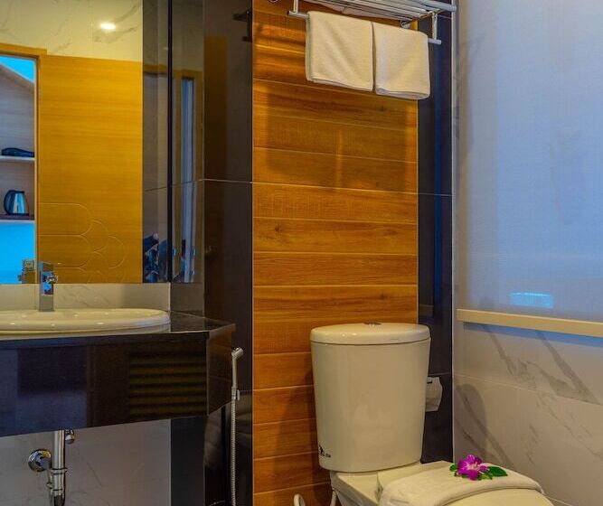 Golden Paradise Hotel Sha Plus