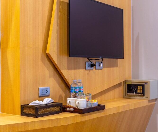 Golden Paradise Hotel Sha Plus