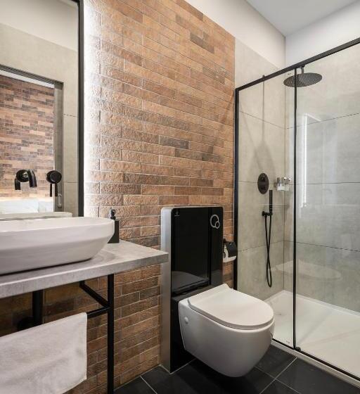 Отель Vaci Boutique Loft Suites