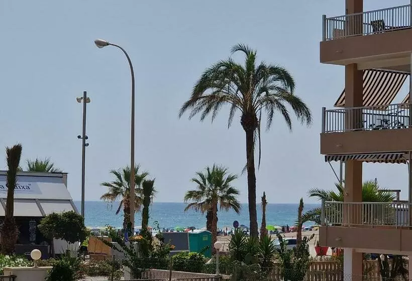 Miyas 1, Primera Línea De Playa