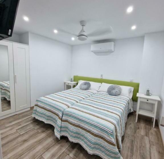 Miyas 1, Primera Línea De Playa