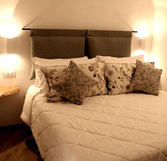 بنسيون Federico Ii   Rooms And Breakfast