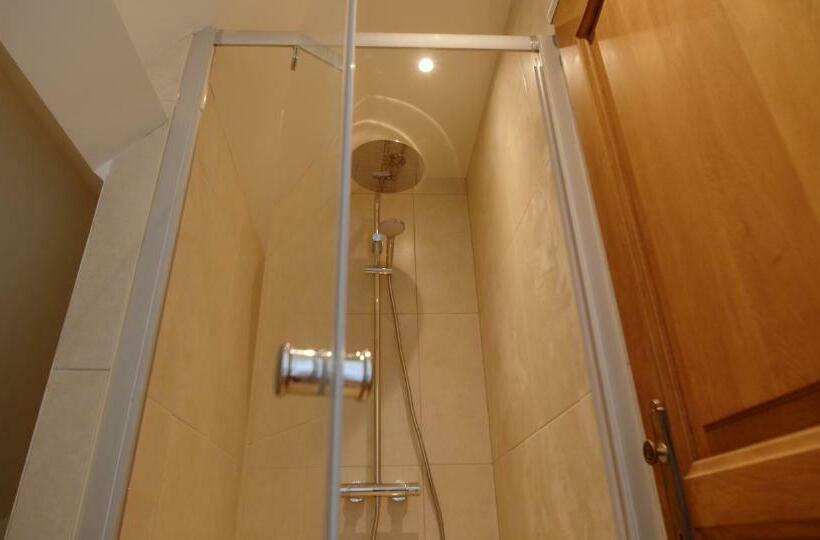 تختخواب و صبحانه Berkies Autonome Studio