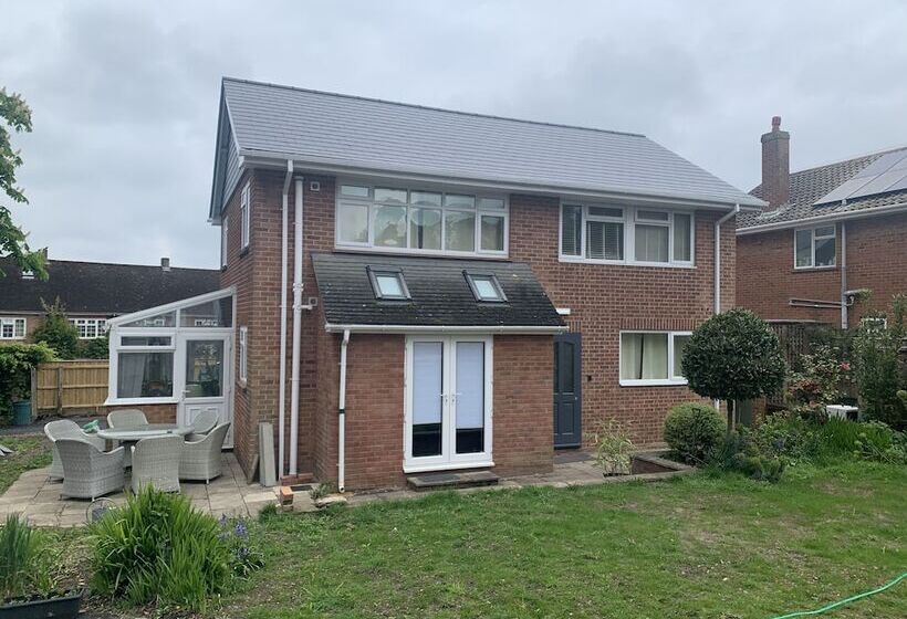 Bed and Breakfast Highfield Coach House